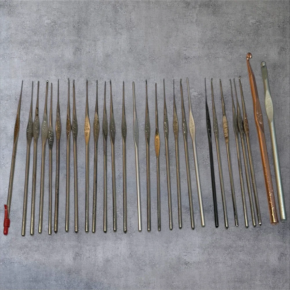 Vtg L'Oreal & Boye & Susan Bates Mixed Steel Metal Lace‎ Crochet Lace Hooks Lot